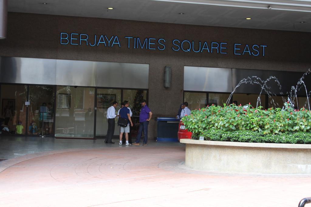 Best Service Suite At Times Square Kuala Lumpur Buitenkant foto