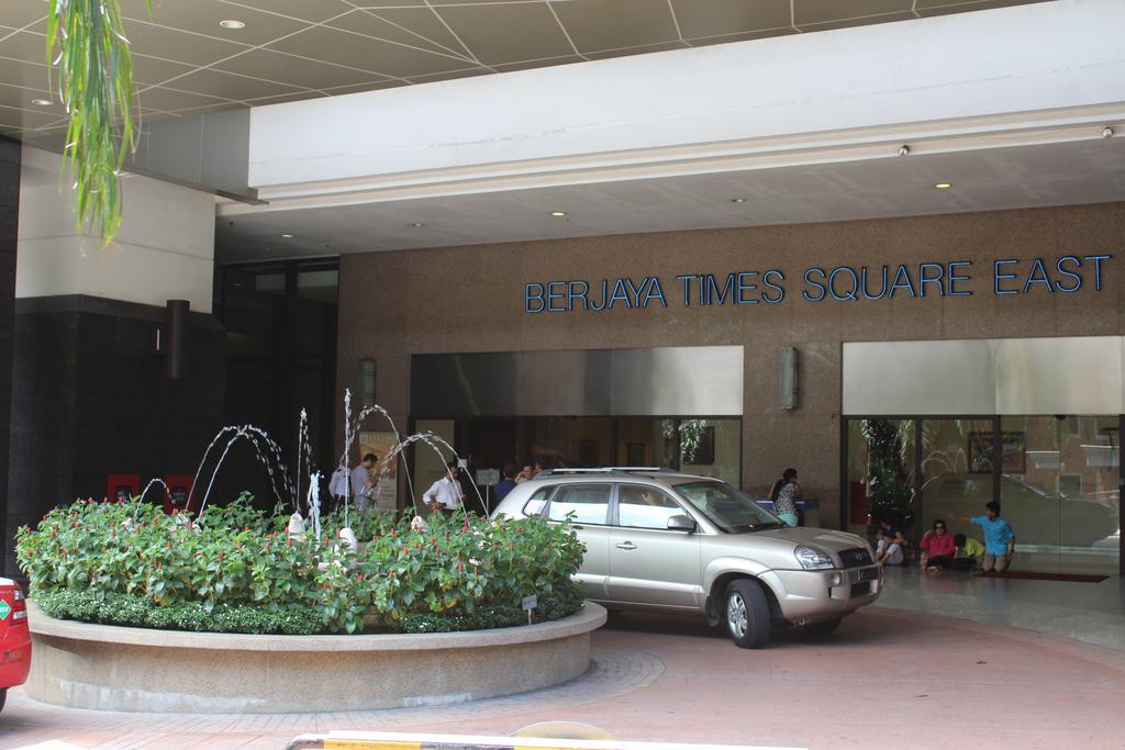 Best Service Suite At Times Square Kuala Lumpur Buitenkant foto