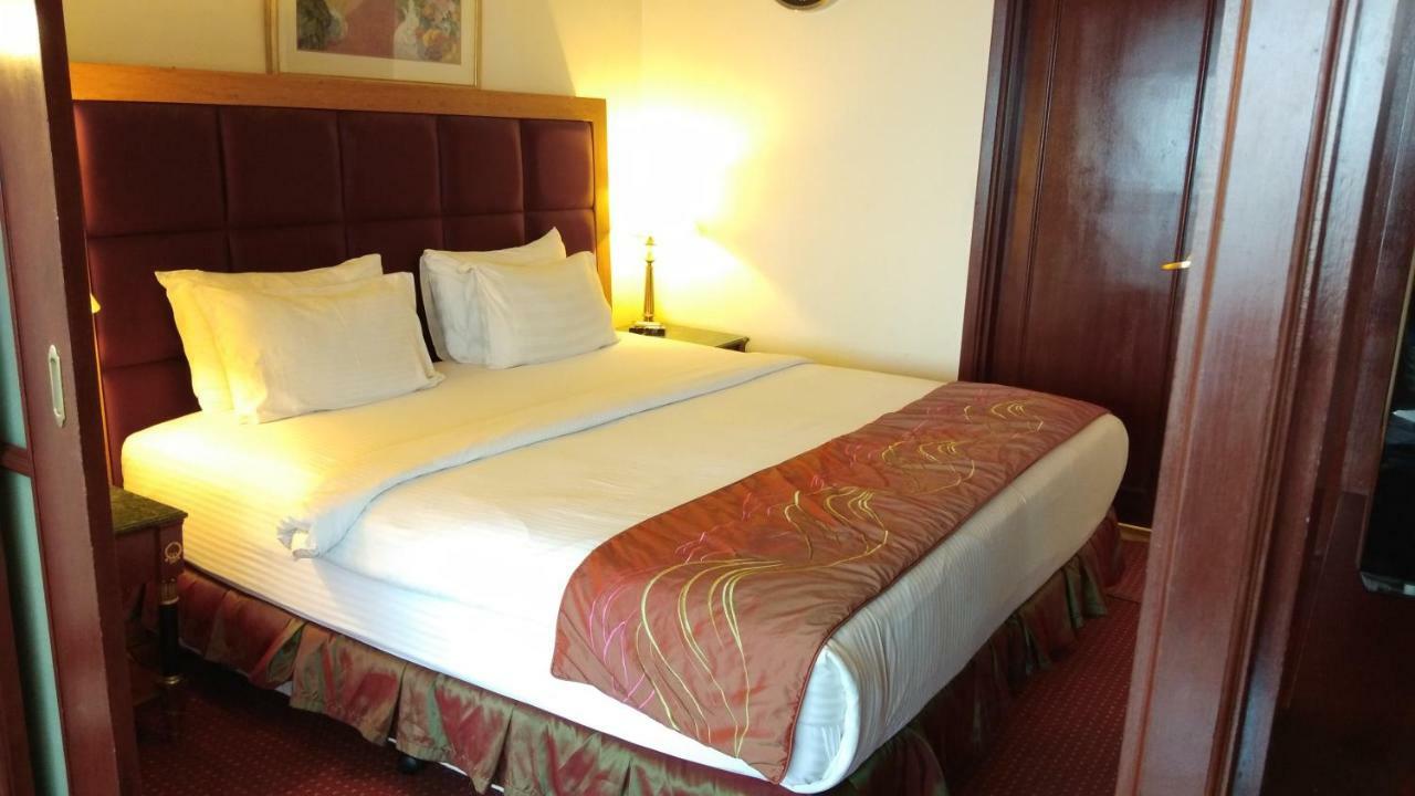 Best Service Suite At Times Square Kuala Lumpur Buitenkant foto
